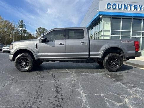 Used 2022 Ford F250 Platinum w/ Tremor Off-Road Package image 4