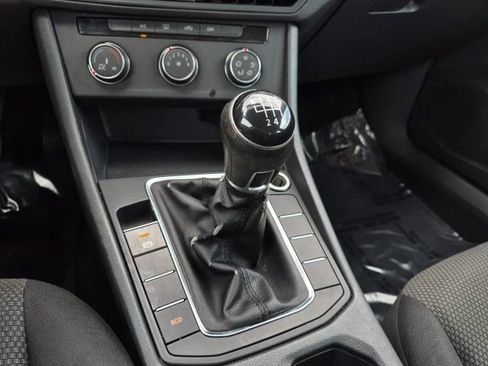 Used 2019 Volkswagen Jetta S w/ Driver Assistance Package image 21