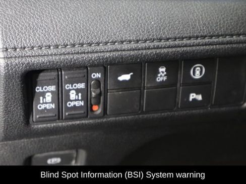 Used 2023 Honda Odyssey Touring image 22