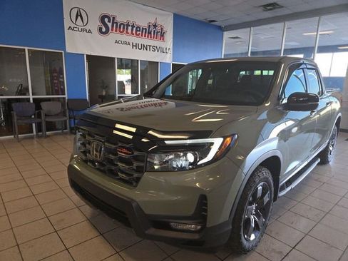 Used 2026 Honda Ridgeline TrailSport image 1