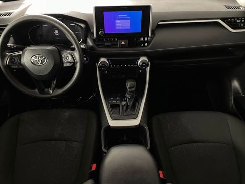 Used 2023 Toyota RAV4 XLE image 37
