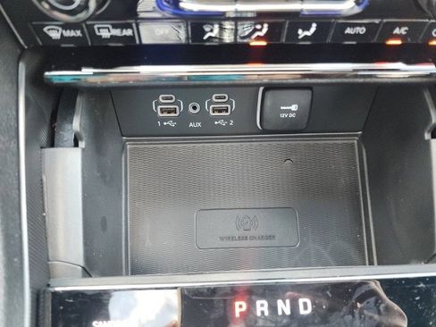 New 2025 Jeep Grand Cherokee Limited w/ Luxury Tech Group II image 9