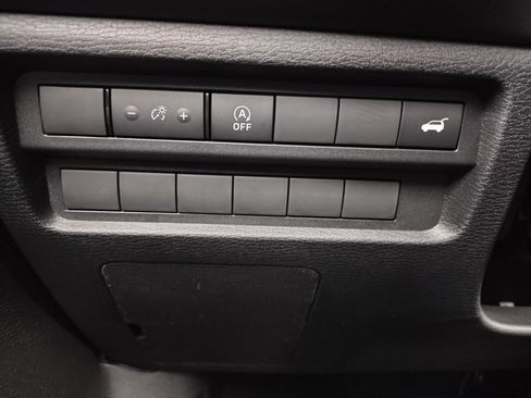 New 2026 Mitsubishi Outlander SE image 19