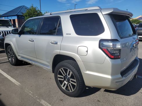 Used 2014 Toyota 4Runner Limited image 2