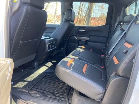 Used 2019 GMC Sierra 1500 AT4 w/ AT4 Premium Package AWD/4WD image 15