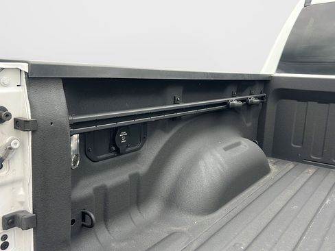 Used 2025 RAM 1500 Big Horn AWD/4WD image 12