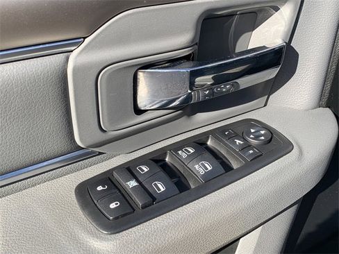 Certified 2018 RAM 1500 Big Horn image 16
