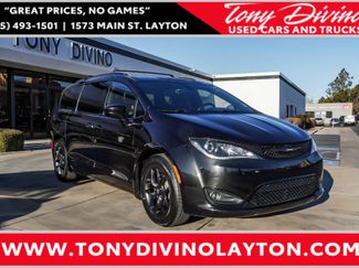 Used 2019 Chrysler Pacifica Touring-L w/ S Appearance Package video 1