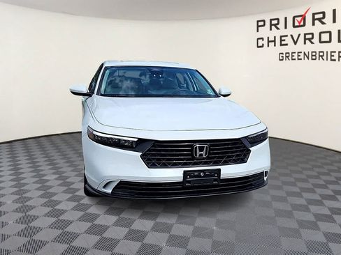 Used 2023 Honda Accord EX image 3