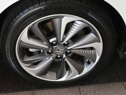 Used 2018 Honda Clarity Plug-In Hybrid image 14