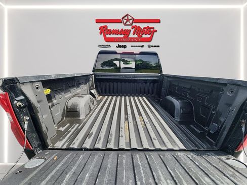Used 2019 Chevrolet Silverado 1500 LTZ w/ LTZ Plus Package AWD/4WD image 17