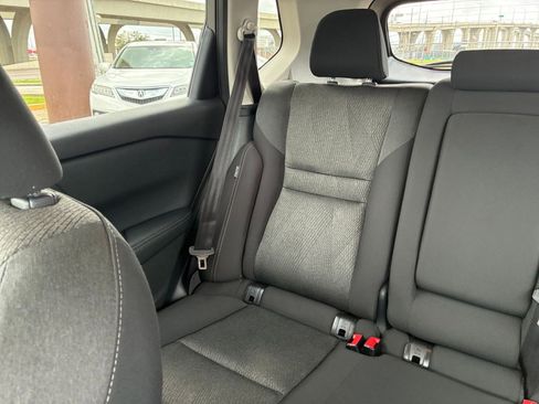 Used 2025 Nissan Rogue SV image 35