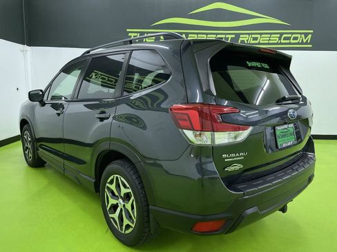 Used 2019 Subaru Forester Premium w/ All-Weather Package image 7