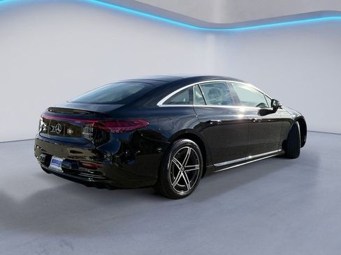 Used 2023 Mercedes-Benz EQS 580 4MATIC Sedan image 4
