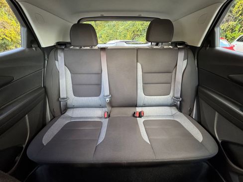 Used 2025 Chevrolet TrailBlazer LT image 33