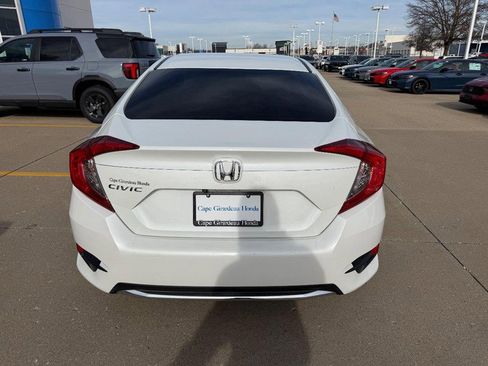 Certified 2019 Honda Civic LX image 3