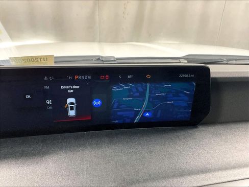 Used 2025 Ford Expedition Active image 26