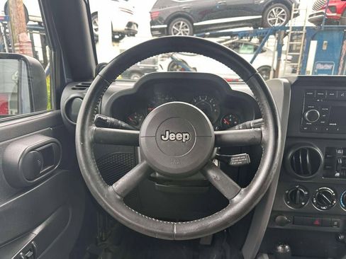 Used 2008 Jeep Wrangler Unlimited X AWD/4WD image 13