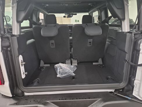 New 2025 Ford Bronco 2-Door w/ Sasquatch Package image 14