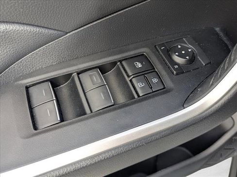 Used 2024 Toyota RAV4 XLE Premium image 12