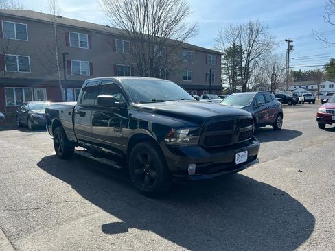 Used 2019 RAM 1500 Express w/ Express Value Package image 7