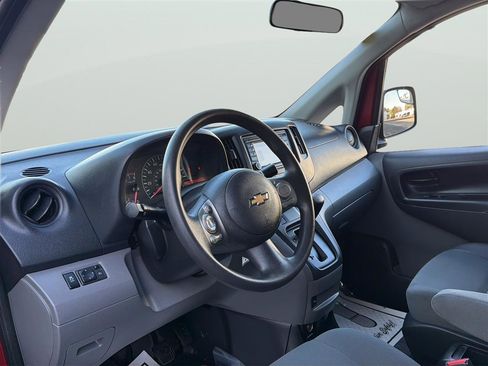 Used 2017 Chevrolet City Express LT w/ Technology Package FWD image 10