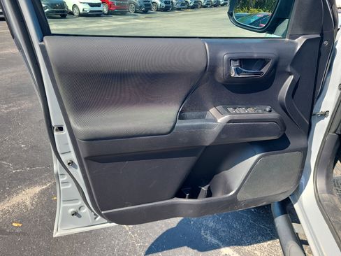 Certified 2021 Toyota Tacoma TRD Sport w/ Technology Package image 19