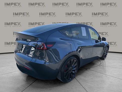 Used 2023 Tesla Model Y Long Range image 5