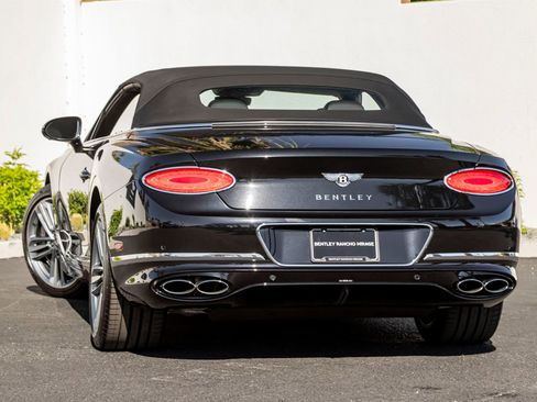 Certified 2023 Bentley Continental GT V8 AWD/4WD image 3