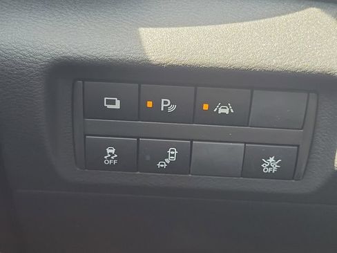 Certified 2025 Nissan Kicks Play S FWD image 22