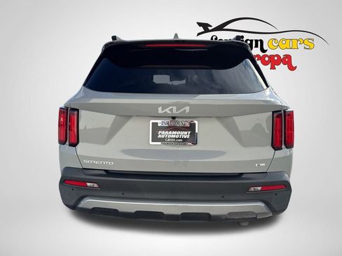 Used 2023 Kia Sorento SX Prestige image 6