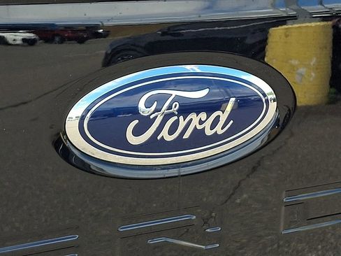 Used 2023 Ford F350 XLT w/ 360-Degree Camera Package AWD/4WD image 30