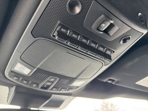 Used 2022 Ford F350 Platinum w/ FX4 Off-Road Package image 16