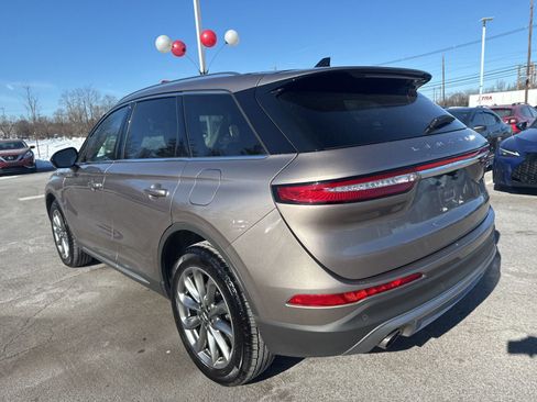 Used 2021 Lincoln Corsair FWD w/ Premium Package image 8