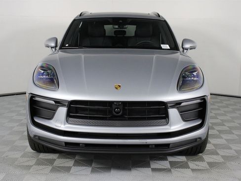 New 2026 Porsche Macan image 10