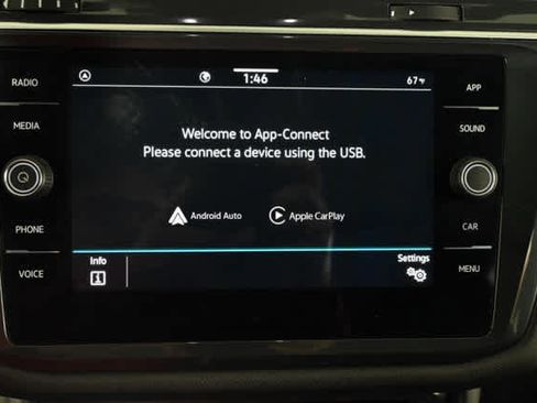 Used 2024 Volkswagen Tiguan SE R-Line FWD image 26