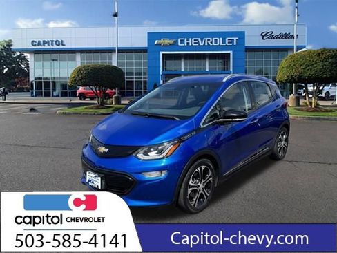 Used 2020 Chevrolet Bolt Premier w/ Infotainment Package FWD image 1