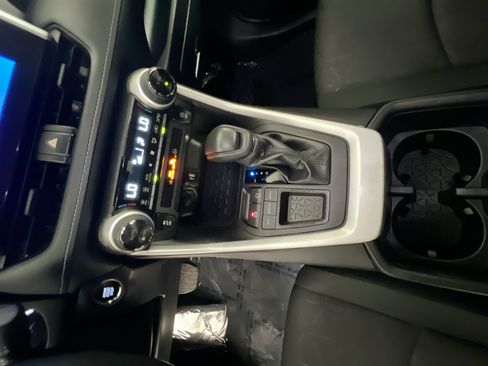 Used 2024 Toyota RAV4 XLE w/ Convenience Package FWD image 25