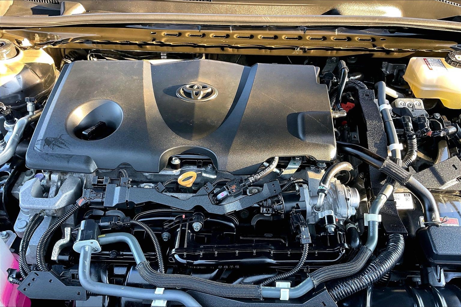 Used 2022 Toyota Camry LE FWD image 13