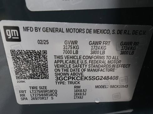 Certified 2025 Chevrolet Silverado 1500 Custom Trail Boss image 31