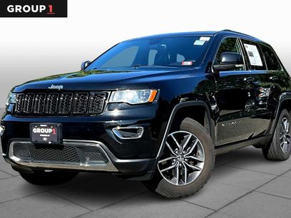 Used 2017 Jeep Grand Cherokee Limited w/ Trailer Tow Group IV