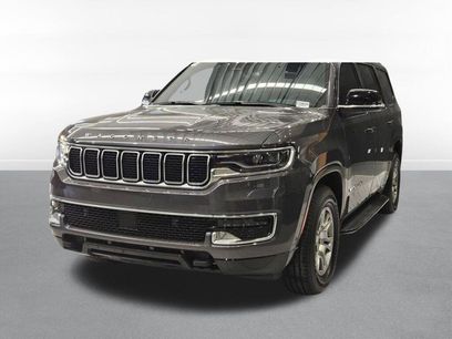 New 2024 Jeep Wagoneer 4WD w/ HD Trailer Tow Package