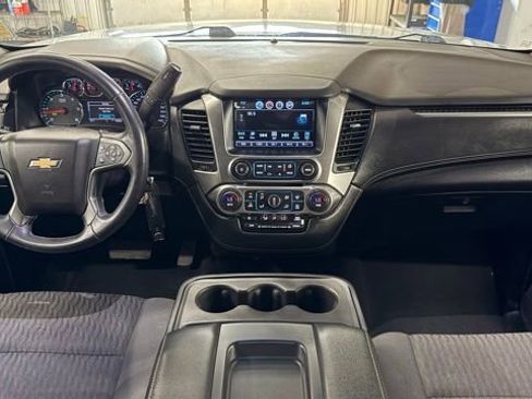 Used 2020 Chevrolet Tahoe LS w/ Skid Plate Package AWD/4WD image 29