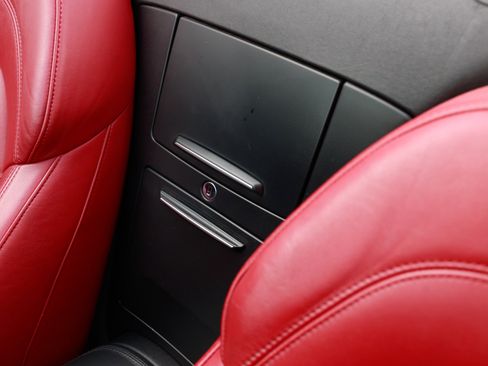 Used 2011 Audi R8 V10 image 48