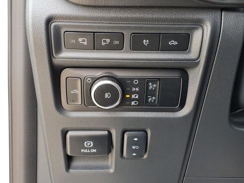 Used 2024 Ford F150 Platinum w/ Equipment Group 702A High image 23