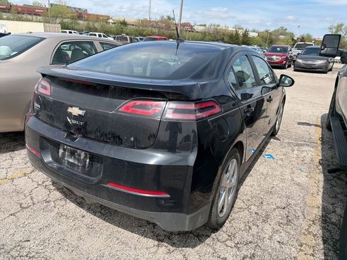 Used 2014 Chevrolet Volt Premium w/ Premium Trim Package image 4
