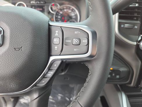 New 2026 RAM 2500 Big Horn AWD/4WD image 33