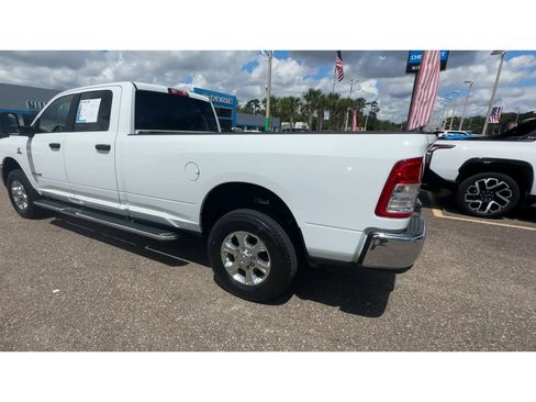Used 2023 RAM 3500 Big Horn w/ Level 1 Equipment Group AWD/4WD image 4