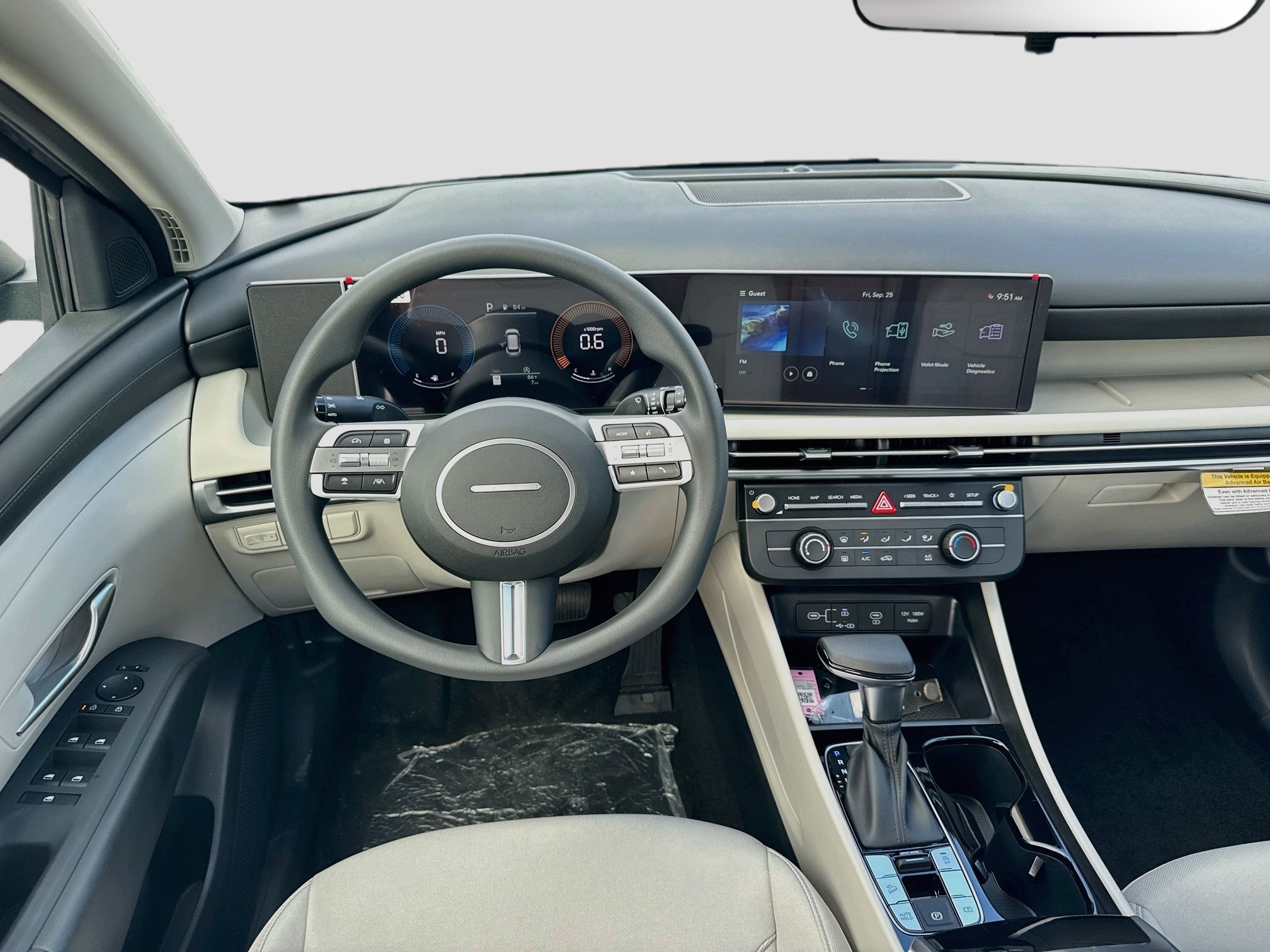 New 2026 Hyundai Tucson SE FWD image 15