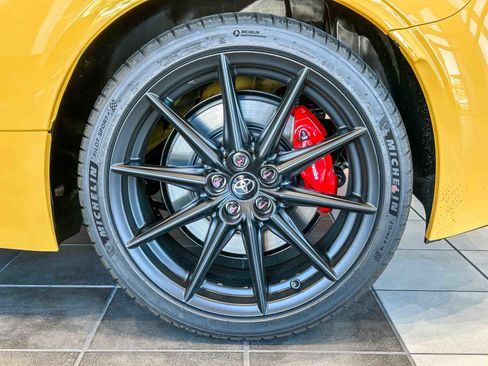 New 2026 Toyota GR86 YUZU Limited image 10